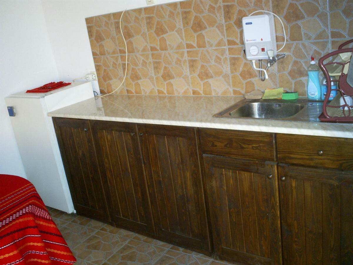 Къща За Гости Фантазия Tryavna Bagian luar foto